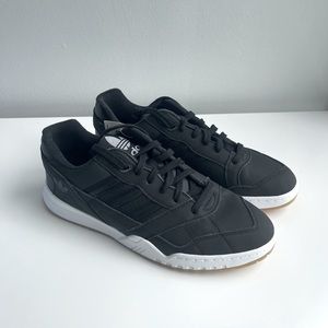 SOLD - adidas AR Trainer - new with tags